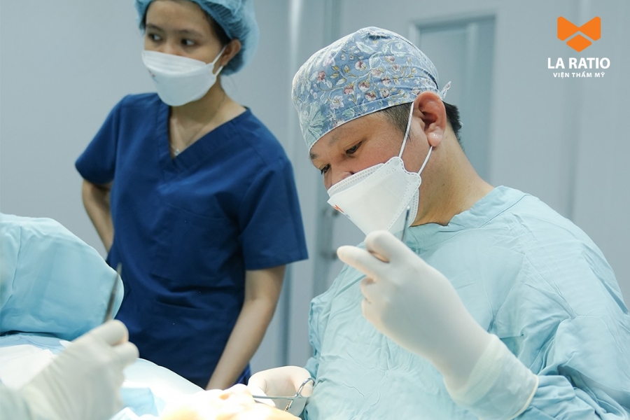 Cắt mí bao nhiêu tiền phụ thuộc vào công nghệ và kỹ thuật áp dụng