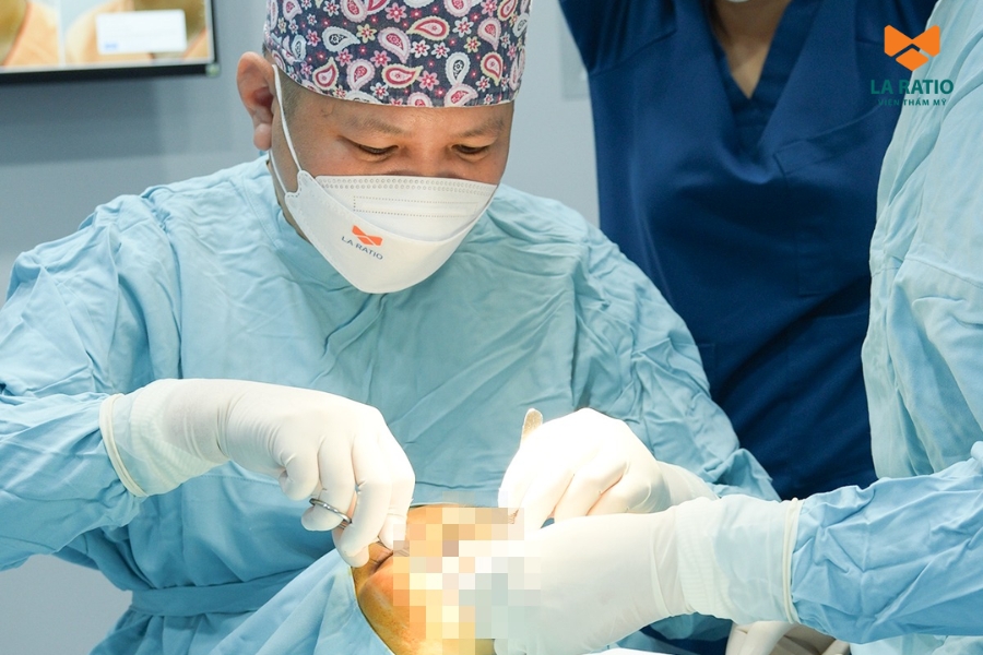 Quy trình độn cằm nam chuẩn Y Khoa Quy trình độn cằm nam chuẩn Y Khoa
